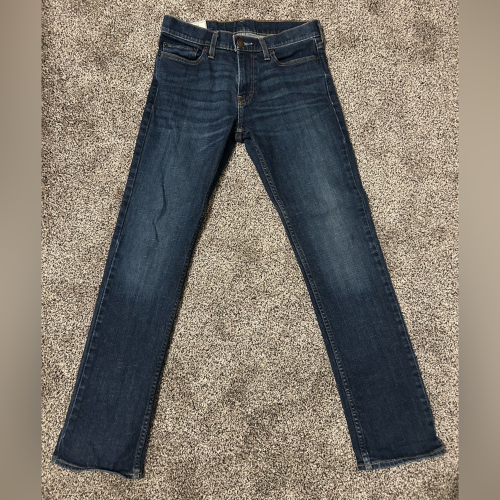 Men’s Hollister Slim Straight Authentic Denim 30x32 Jeans.